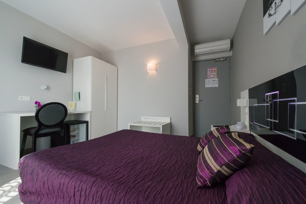 Holidays & Work Hotel Санари-сюр-Мер Екстериор снимка